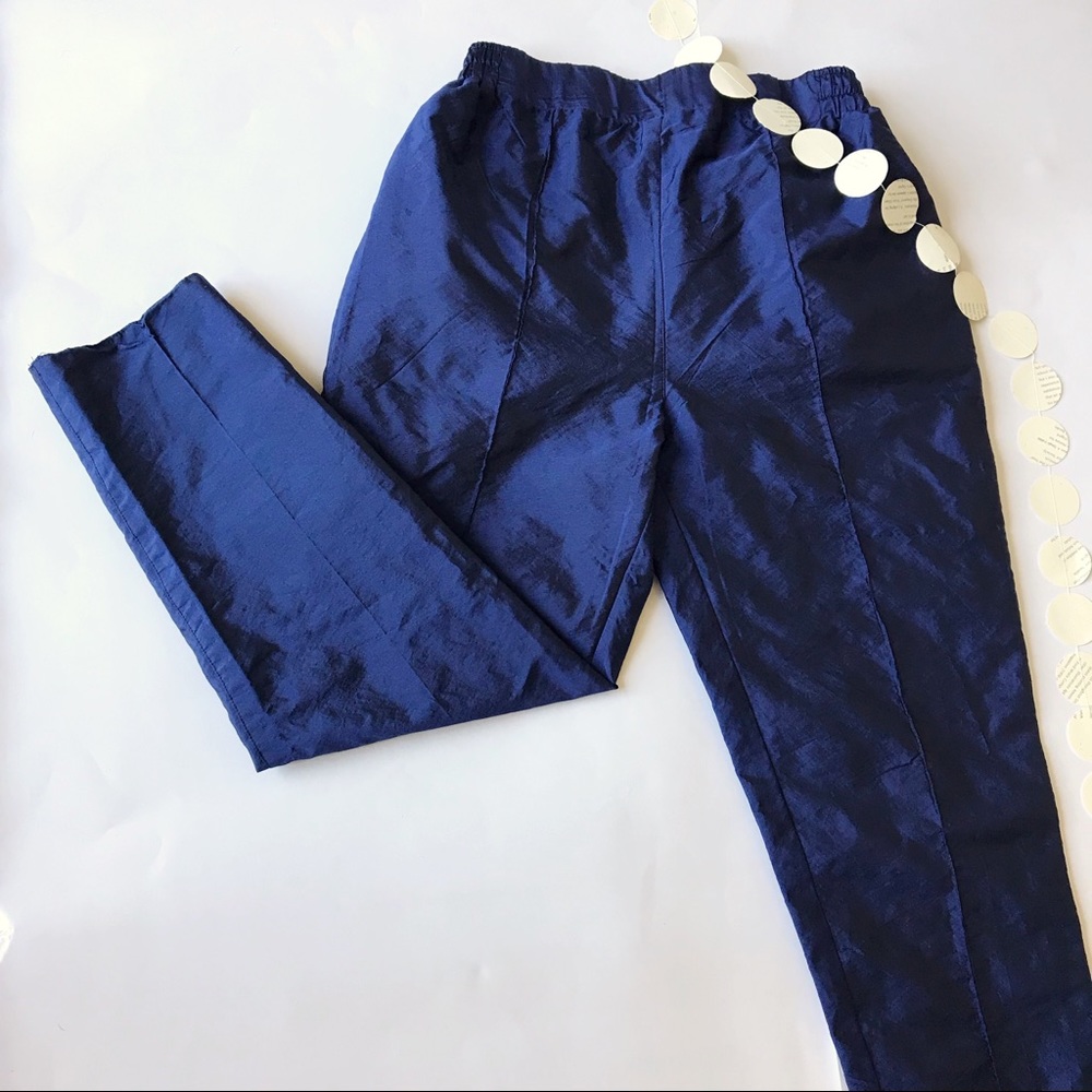 3/$15 Ankle Crop Shiny Elegant Pants for Curvy Bottoms